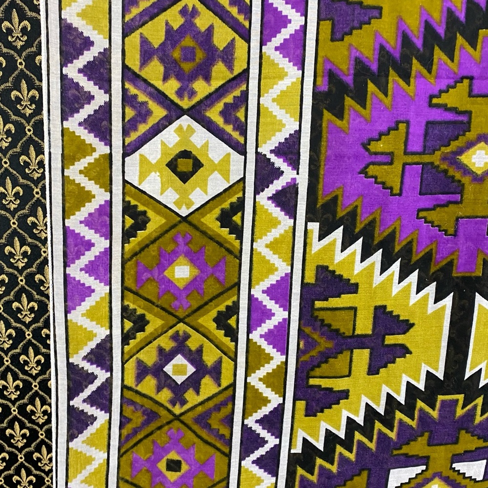 Raj Geometric Scarf - Picture 6 of 7